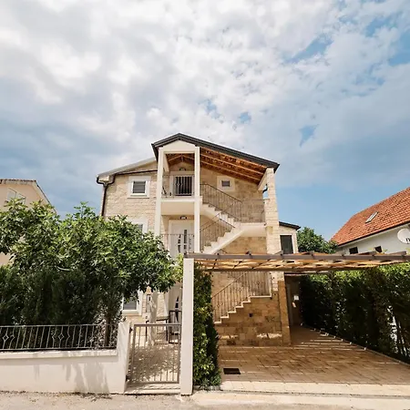 My Dalmatia - Sea View Naledi With Shared Pool Apartment